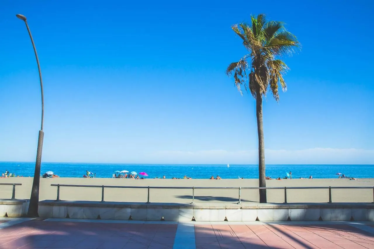 Apartamento Espectacular piso en primera línea de playa Estepona