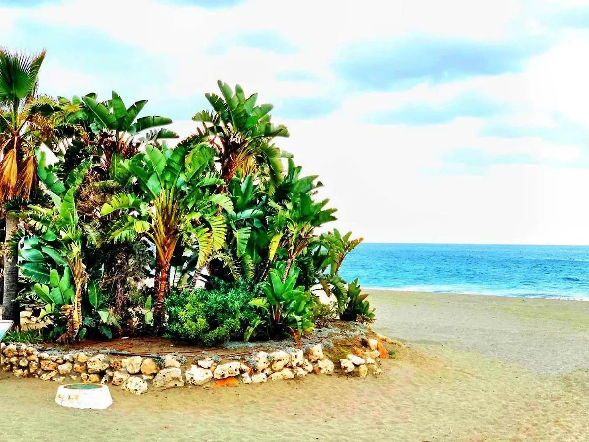 Espectacular Piso En Primera Linea De Playa Estepona 0*,  Spain